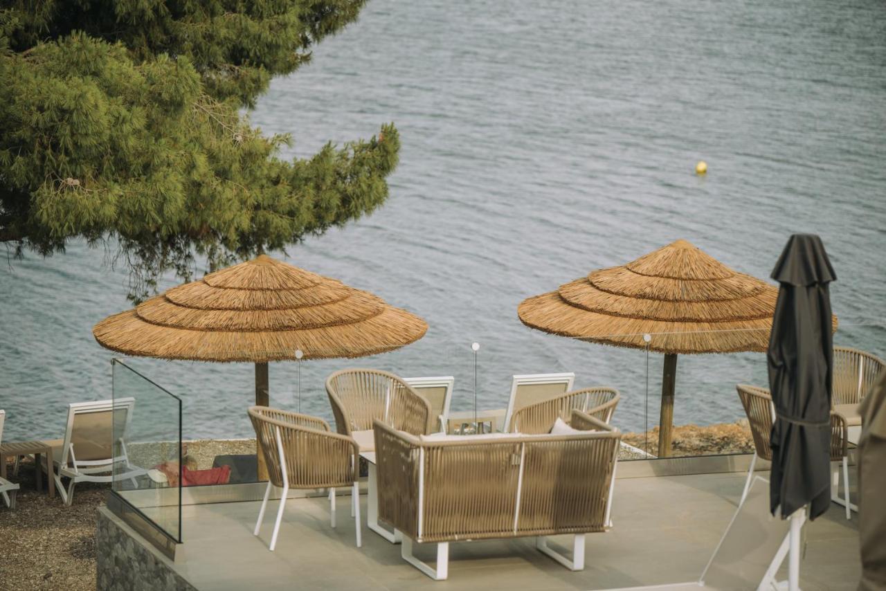 Trizonia Bay Hotel Екстериор снимка