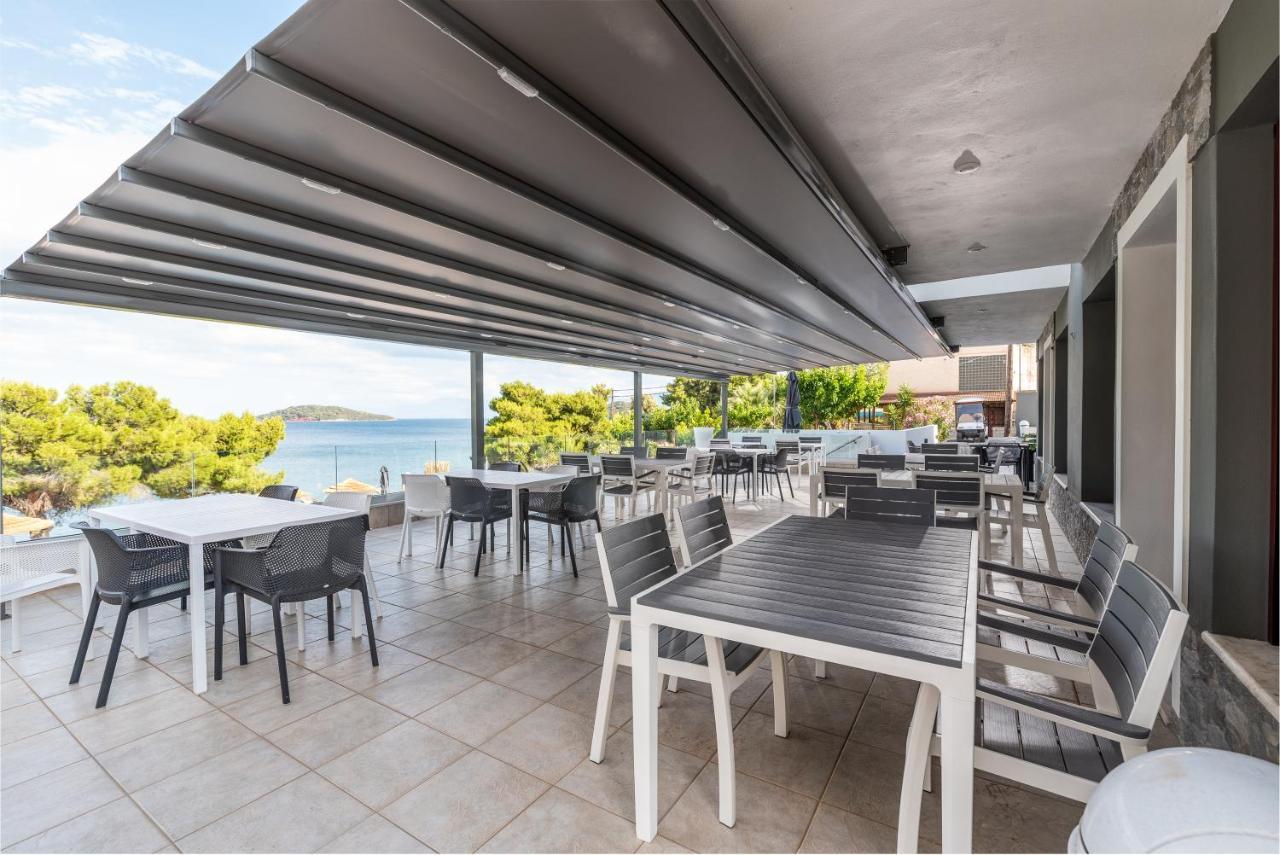 Trizonia Bay Hotel Екстериор снимка