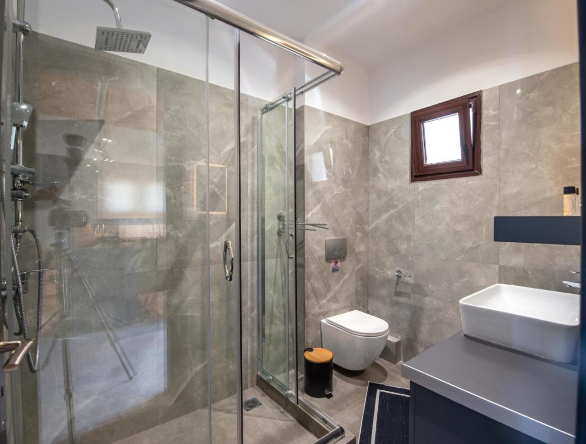 Trizonia Bay Hotel Екстериор снимка