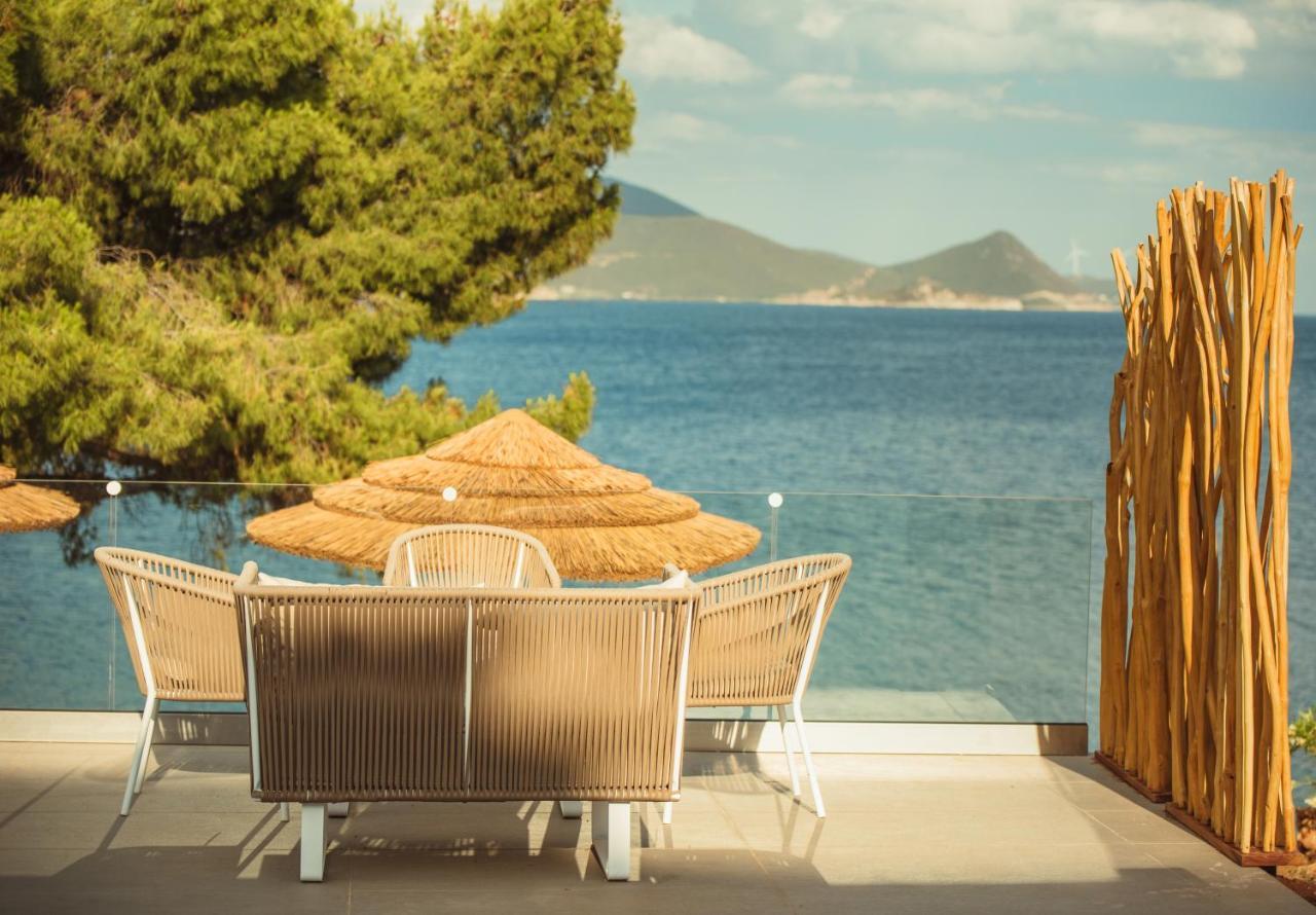 Trizonia Bay Hotel Екстериор снимка