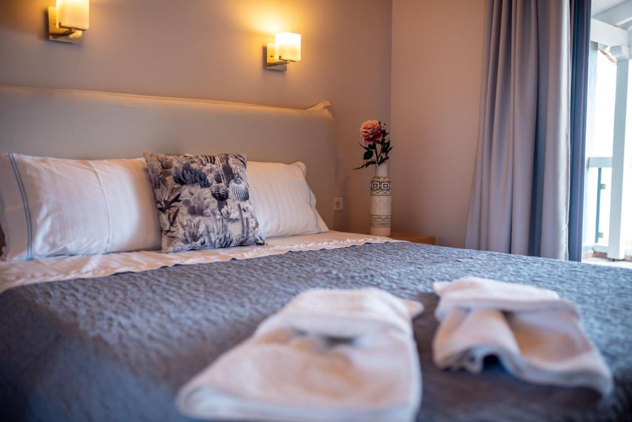 Trizonia Bay Hotel Екстериор снимка